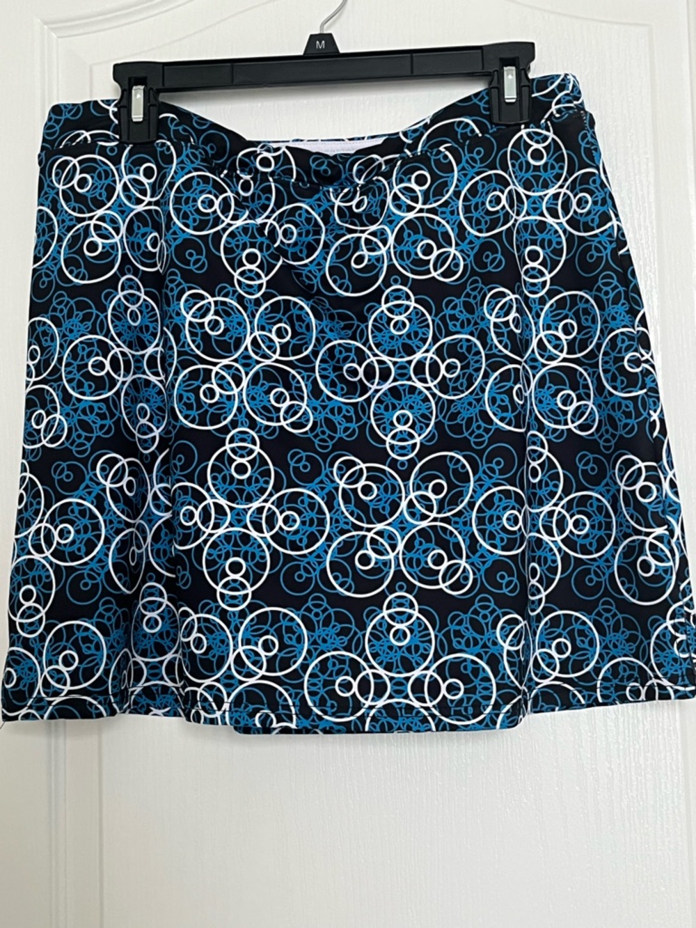Womens Blue and White Circle-Print Skort